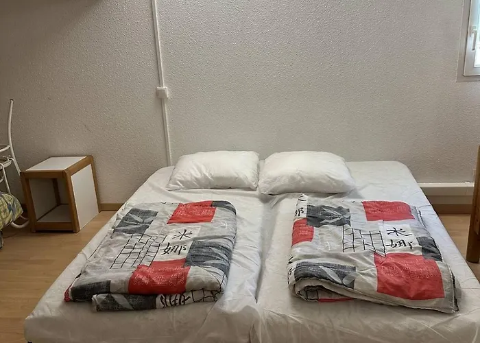 Holidayland 431 T2 Mezzanine Clim 8 Couchages Climatise * 纳博讷普拉日